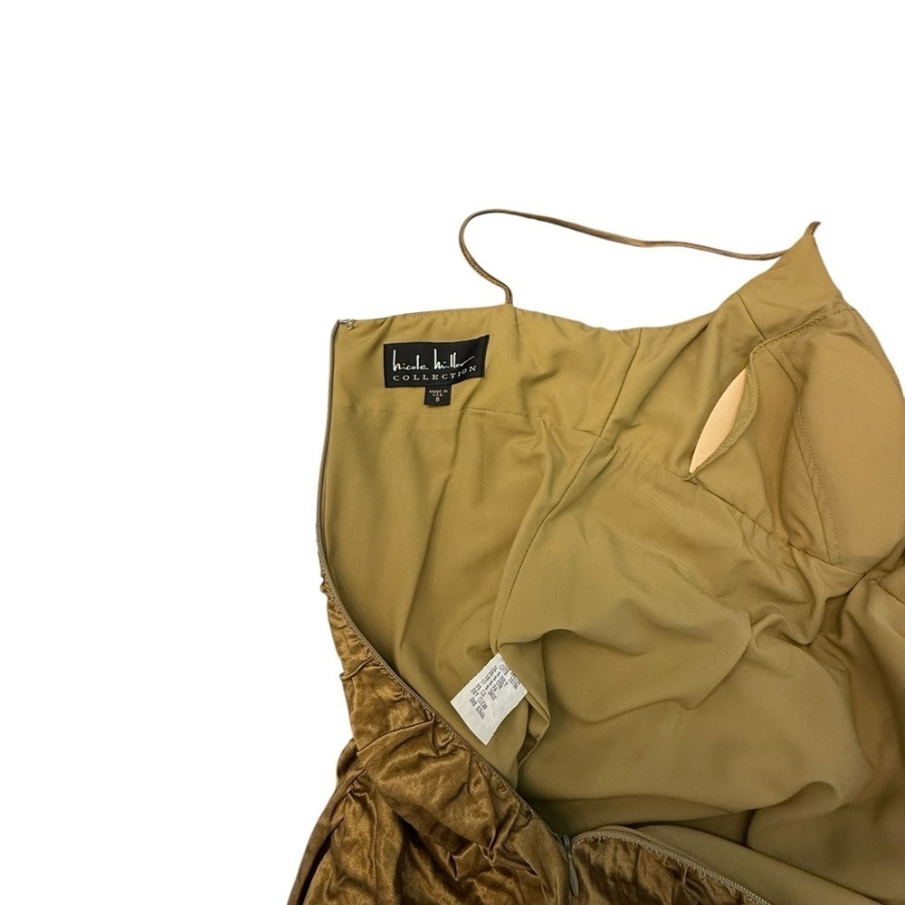 Chic Gold Midi Dress - Picture 4 of 8